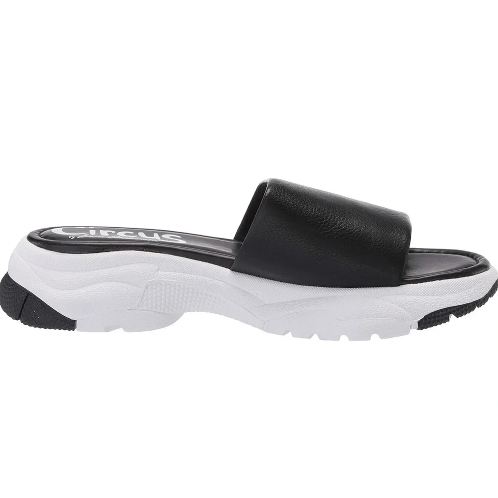 BRAND NEW Sam Edelman Circus Arial Black Leather Slide Sandal Size 7 - Picture 2 of 5